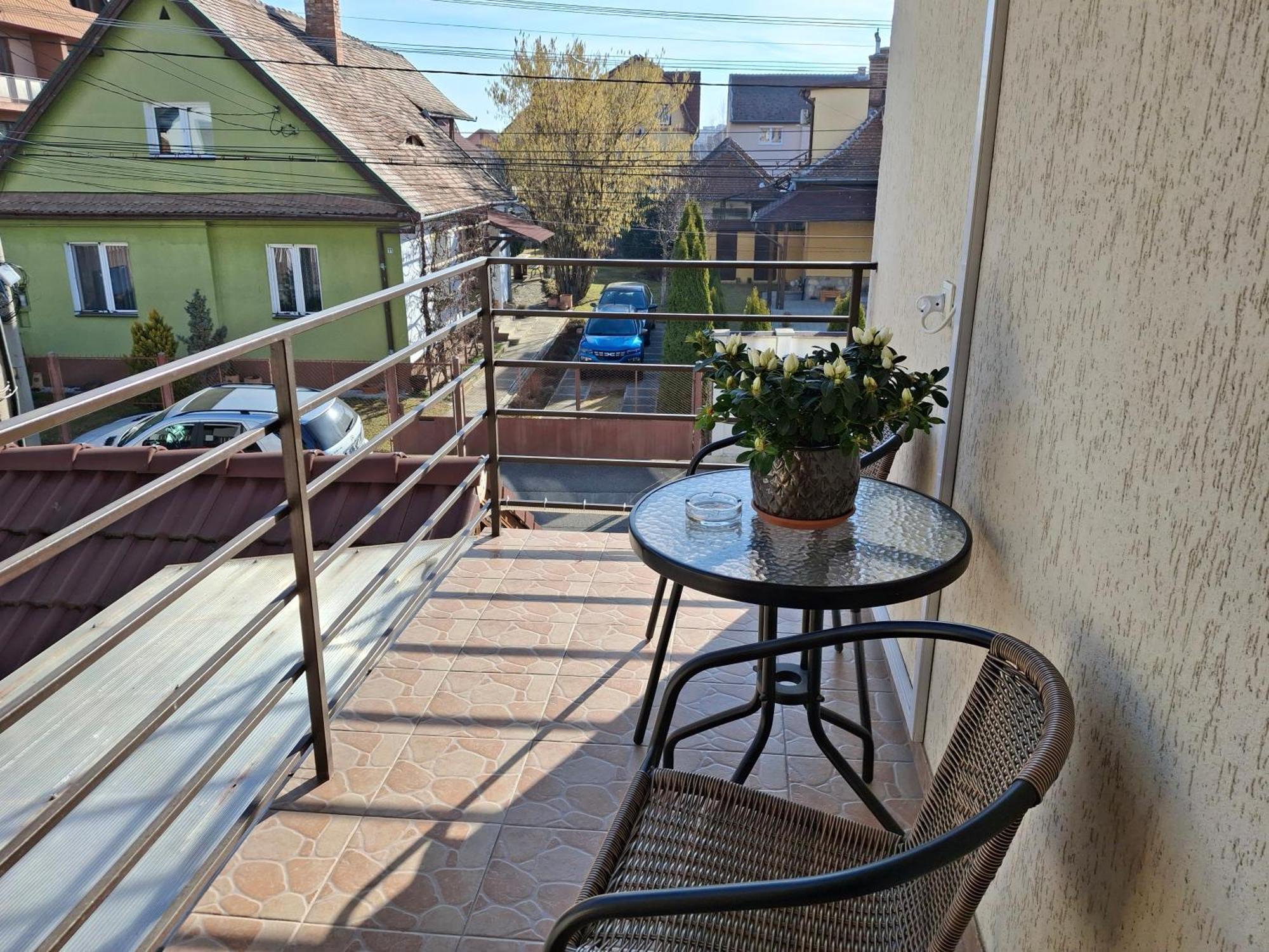 Apartmán Garsoniera Strada Bucegi Sibiu Exteriér fotografie