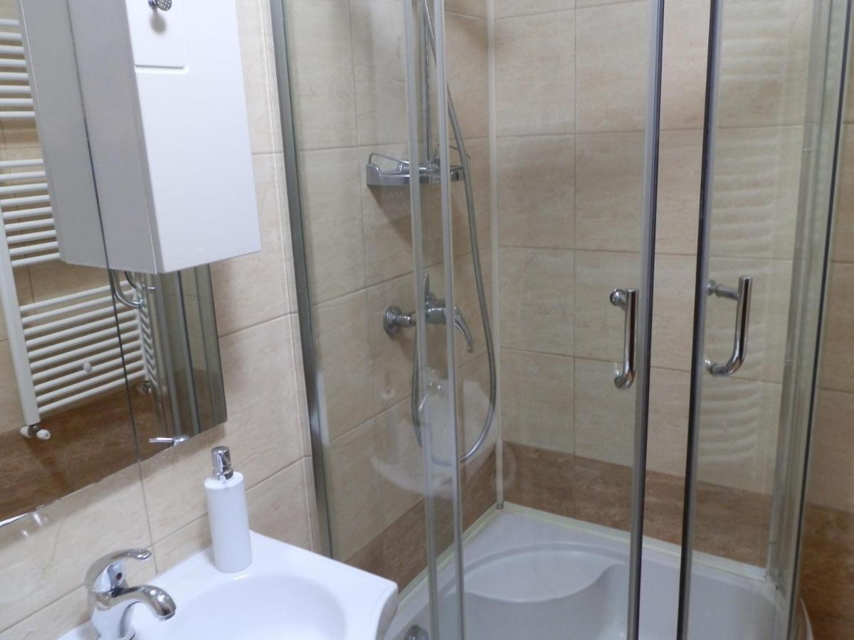 Apartmán Garsoniera Strada Bucegi Sibiu Exteriér fotografie